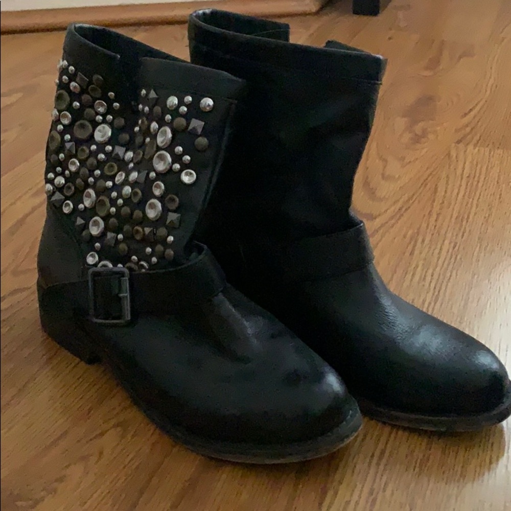 Steve Madden studded biker boots